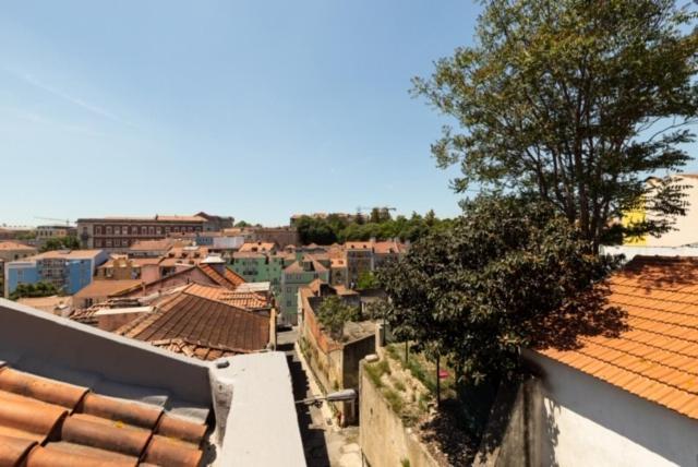 Central Lisbon With View Екстер'єр фото